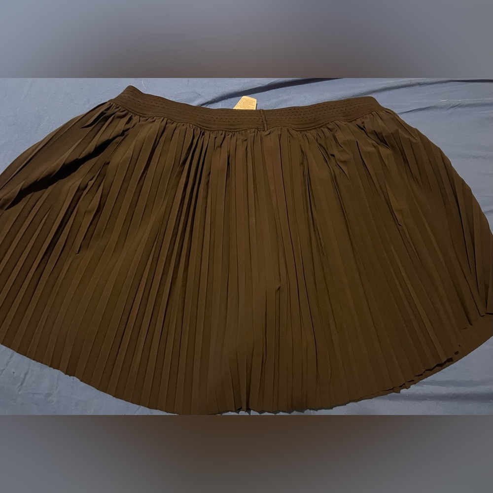 Nike Women's Core Club Pleat Skirt Dry Fit